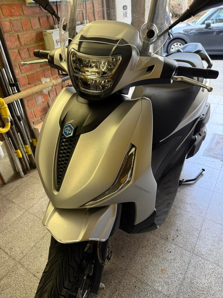 Piaggio Beverly 400, Motoren, Scooter, Occasion, Particulier, Automaat