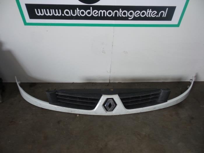 Calandre d'un Renault Kangoo (Kangoo 01-), Renault, -, 3 mois de garantie, Utilisé