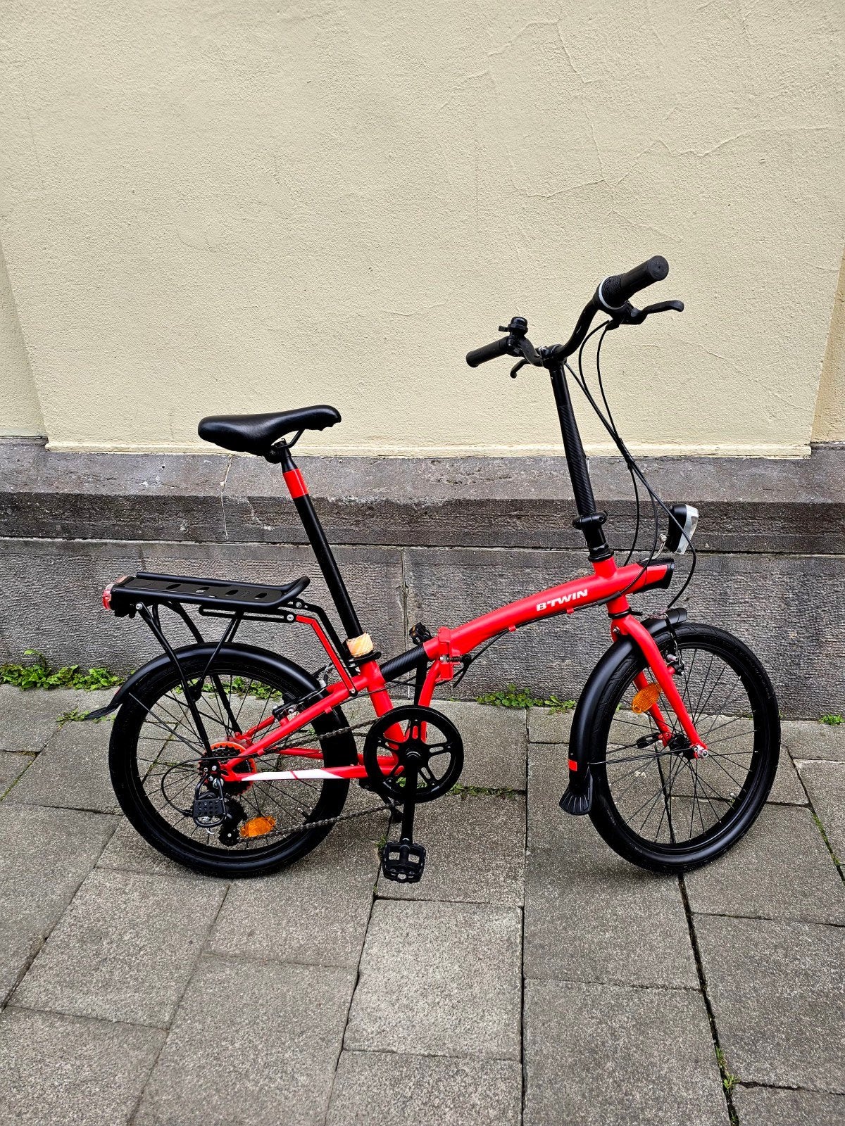Vélo Pliable Btwin Tilt 120., Vélos & Vélomoteurs, Vélos | Vélos pliables, Comme neuf, 18 à 20 pouces, Totalement pliable, Frein sur jante