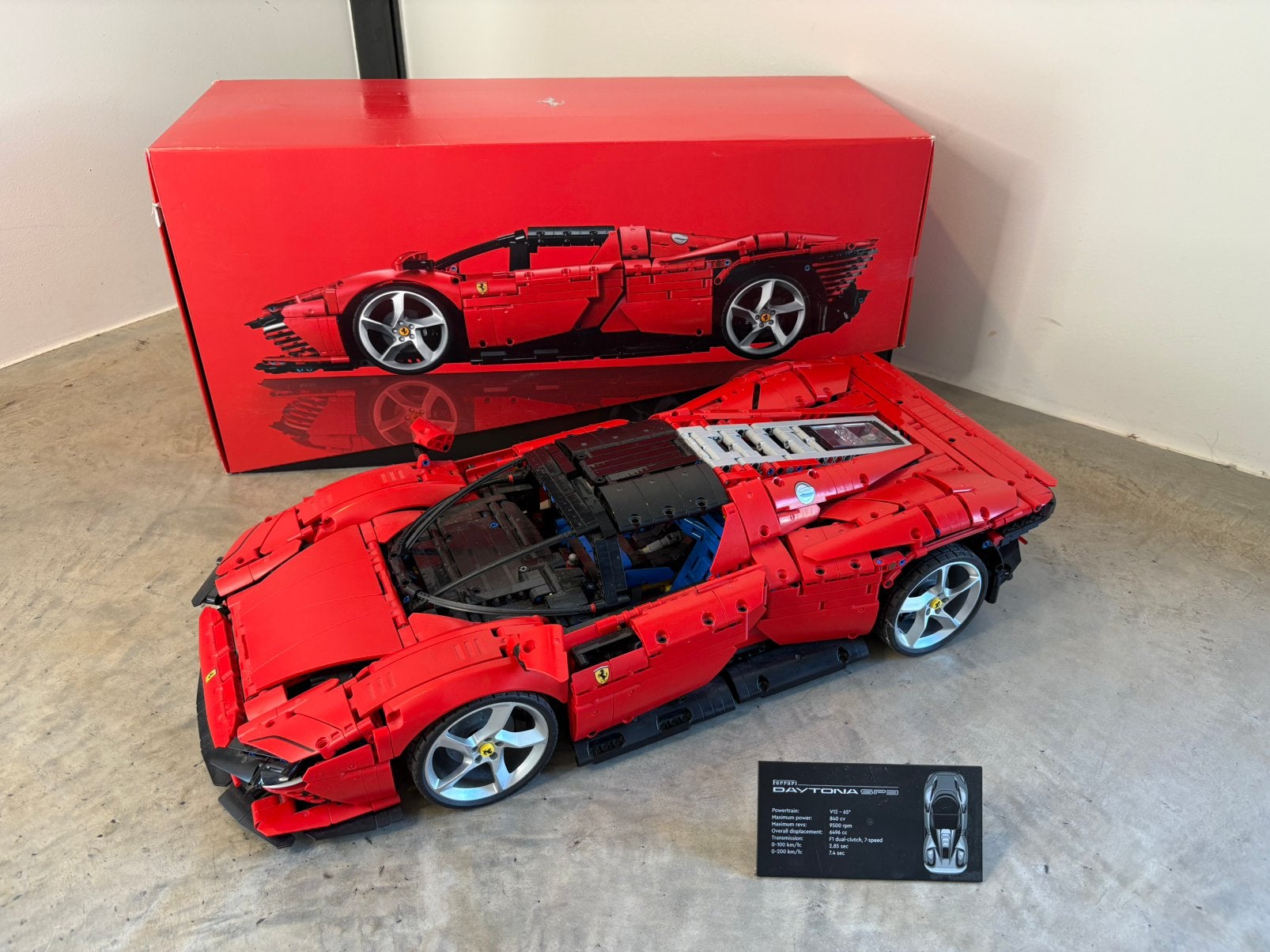 Lego technique Ferrari Deytona SP3, Collections, Jouets, Comme neuf, Enlèvement