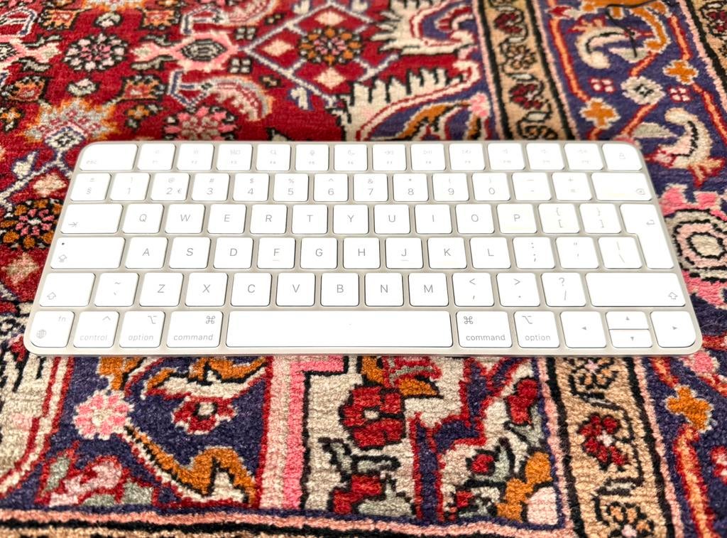 Apple Magic Keyboard, Ophalen of Verzenden, Qwerty, Zo goed als nieuw