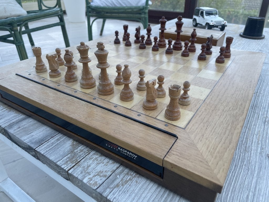 Échiquier Kasparov, Ophalen