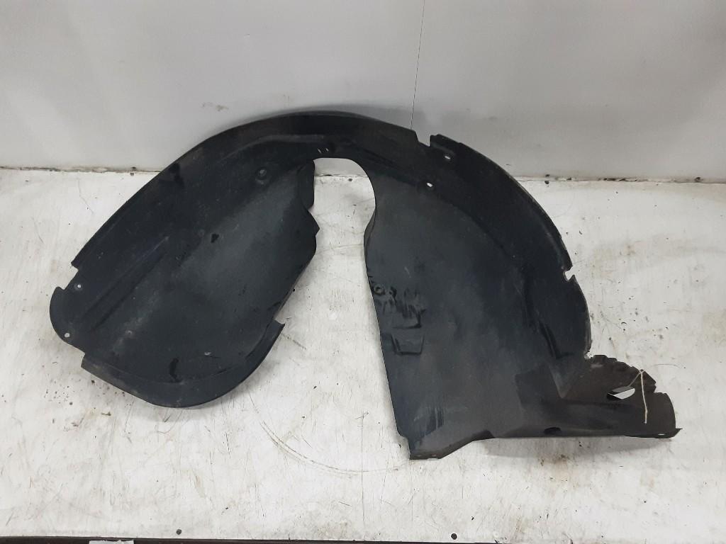 BINNENSPATSCHERM RECHTS VOOR Citroën C4 Cactus (0B / 0P), Gebruikt, Citroën, Mevr. I. Hauben, Spatbord