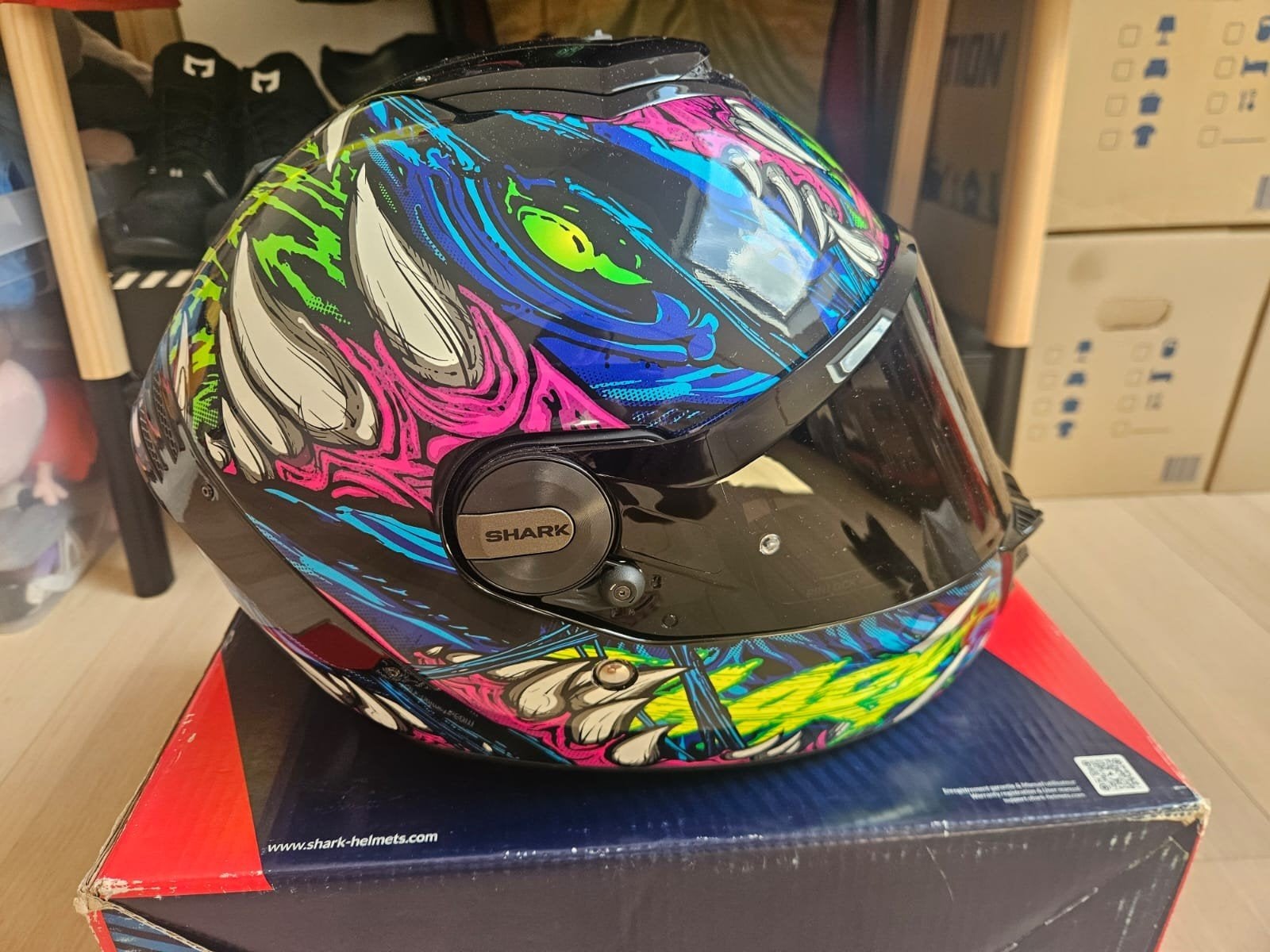Shark helm in perfecte staat maat M, Motoren, Ophalen, M, Shark