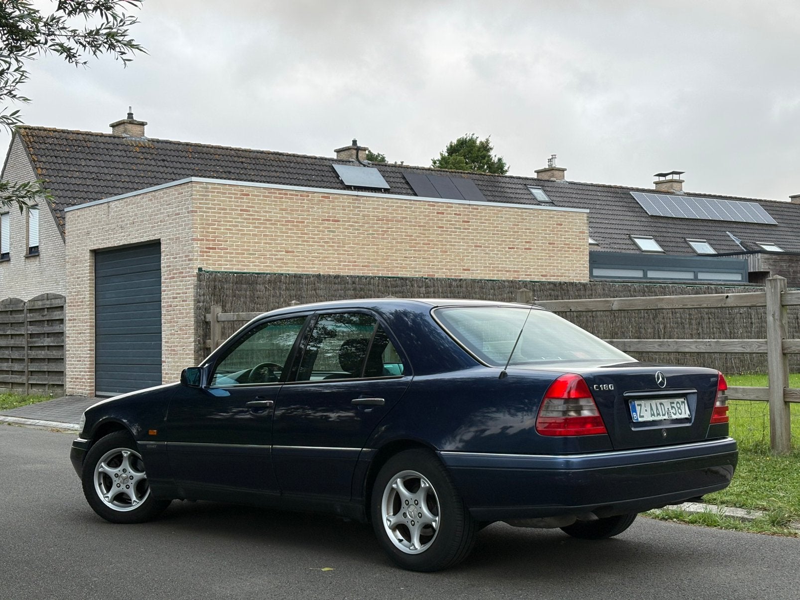 Mercedes-Benz C180 Elegance Automaat – Gekeurd voor Verkoop, foto 7