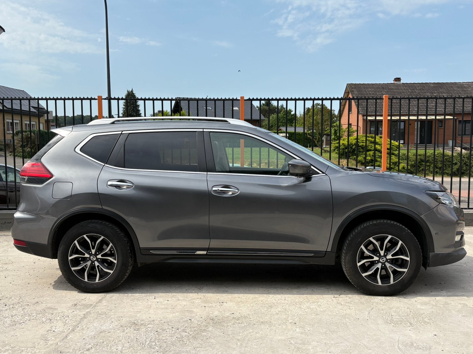 NISSAN X-TRAIL 7 PLACES 1.3 DIG-T AUTOMATIQUE 2019 FULL, Auto's, Nissan, Monovolume, 7 zetels, Leder, Bedrijf