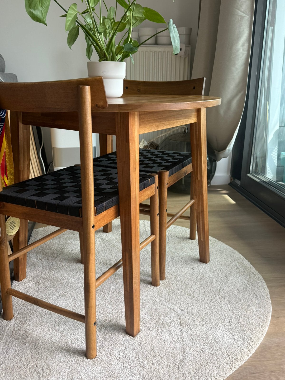 Table à manger design, Enlèvement, Comme neuf