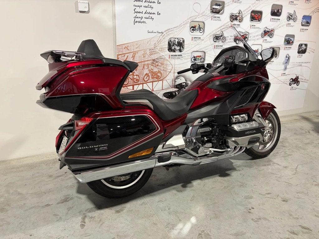 Honda GL1800 Goldwing DCT in topstaat!, Tourisme, Entreprise, 1800 cm³