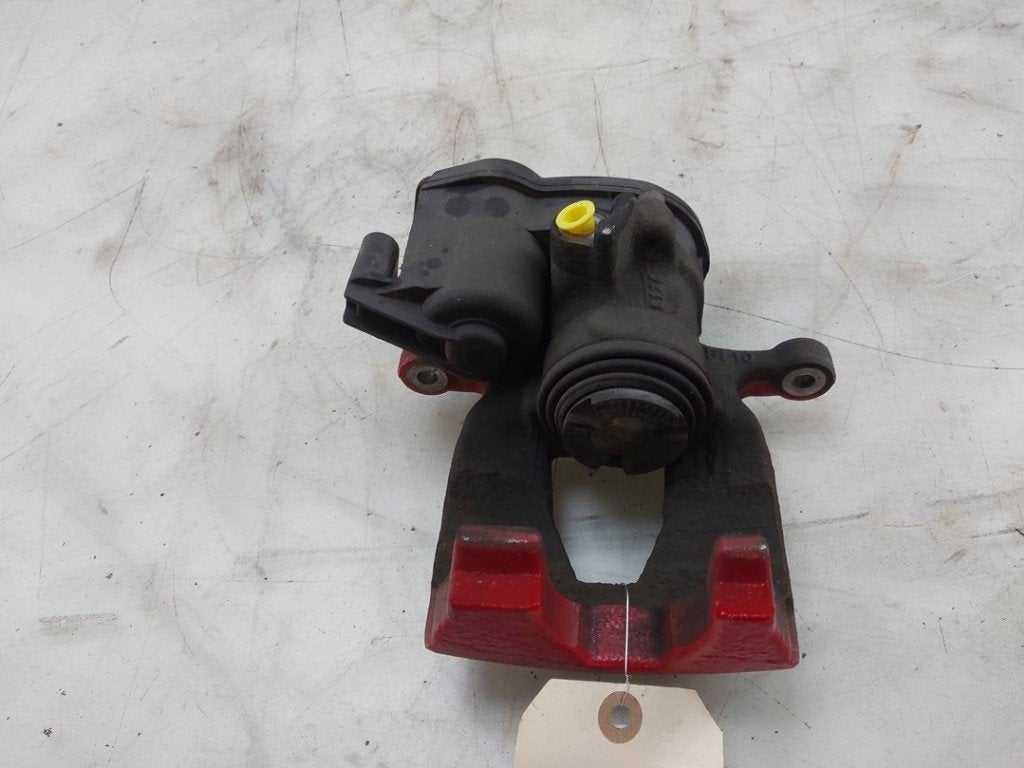 ETRIER DE FREIN ARRIÈRE GAUCHE (|80A615403DSL7|8W0615403NSL, Postoffice@zf.com, Löwentaler Straße 20
88046  Friedrichshafen, DE