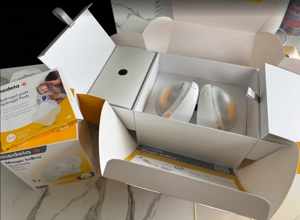 Medela Magic InBra dubbele borstkolf amper gebruikt, Kinderen en Baby's, Medela, Draadloos, Borstkolf, Ophalen of Verzenden