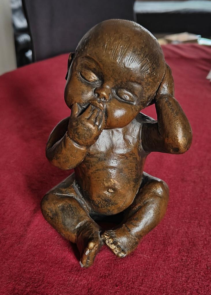 Baby vingers in de mond postuur Cash te betalen, af te halen, Ophalen