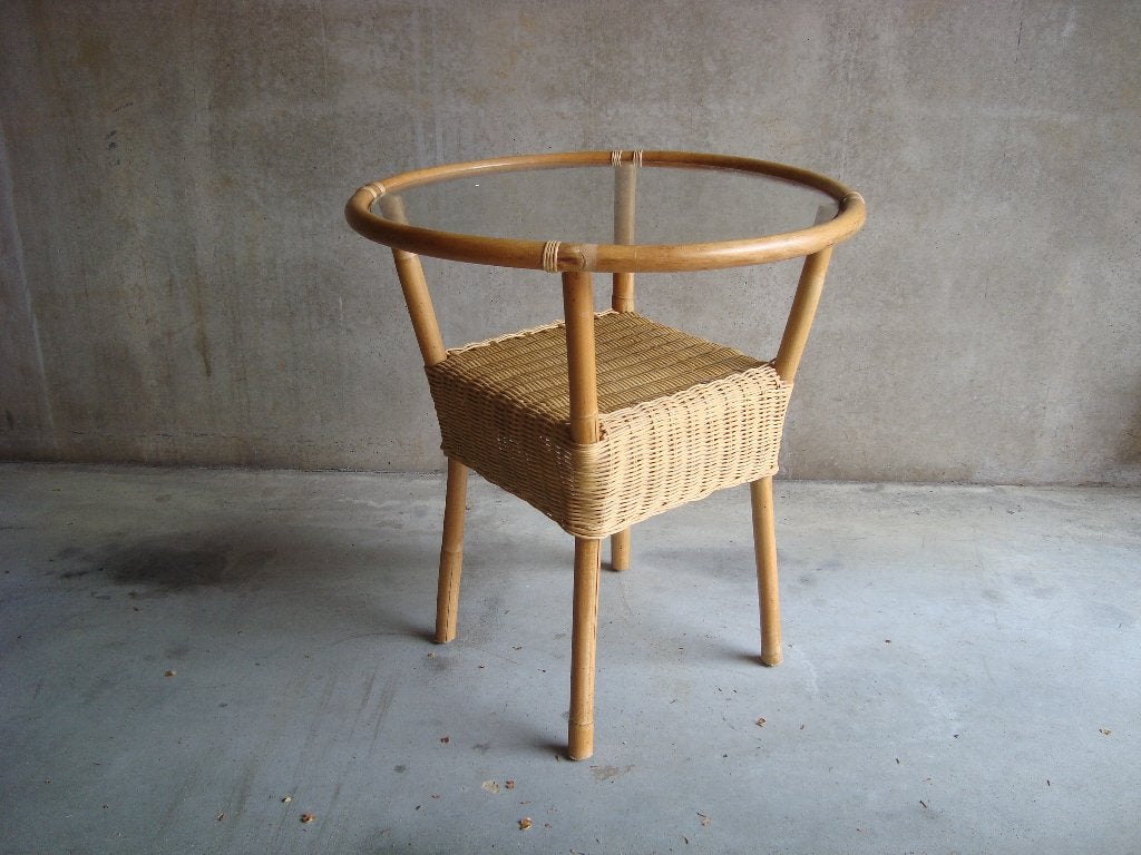 table d'appoint en rotin osier naturel + tablette verre, Rond, Comme neuf, Enlèvement, Autres matériaux