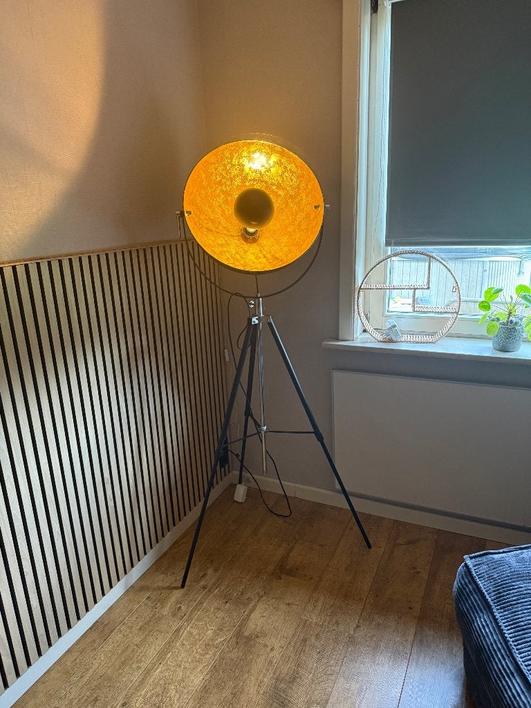 Industriële vloerlamp, Huis en Inrichting, Ophalen, Gebruikt, E27 (groot), Metaal