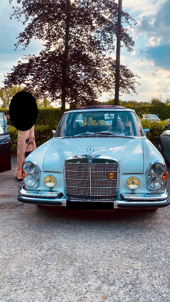 1971 Mercedes-Benz 280S Oldtimer Trouwauto met Chauffeur, Diensten en Vakmensen, Verhuur | Auto en Motor, Met chauffeur, Trouwauto