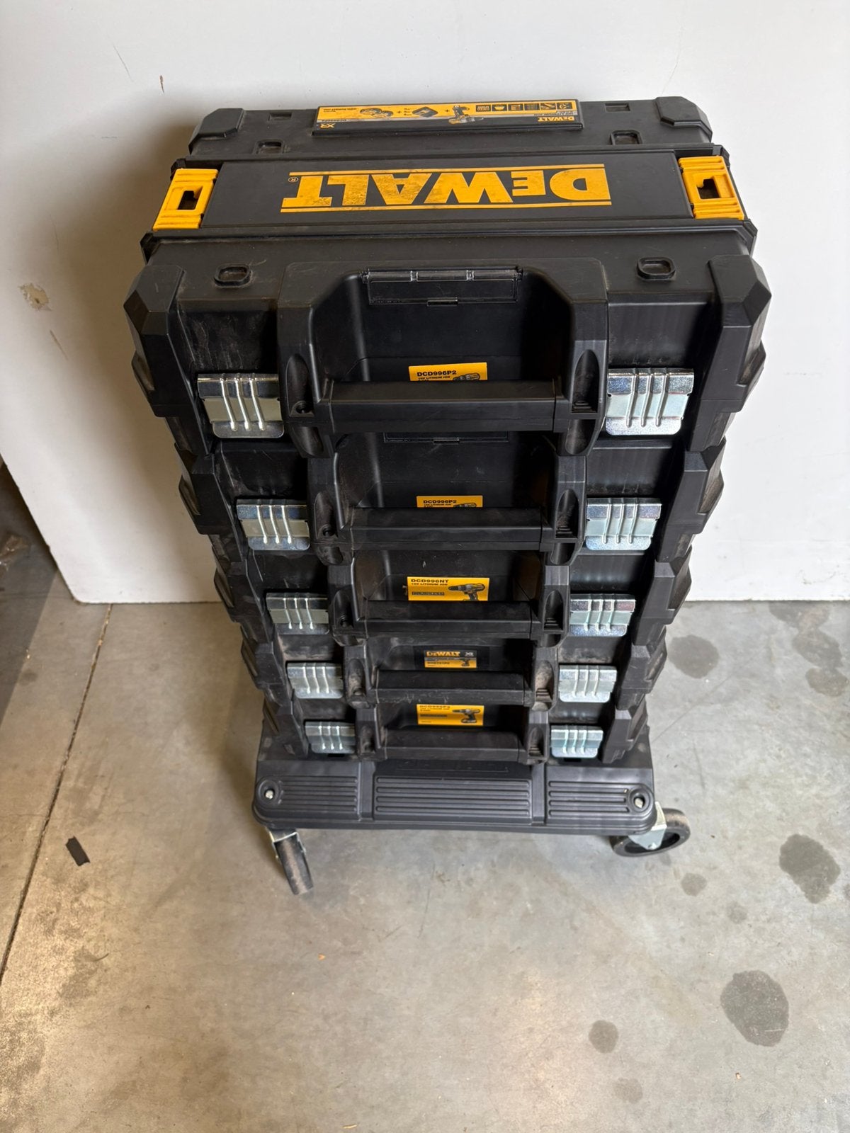 Dewalt koffers ( zie omschrijving ), Ophalen, Zo goed als nieuw