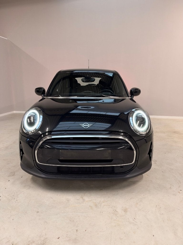 Mini Cooper 1.5i Automaat Led Navi Lineass CarPlay 100000km, Auto's, Dealer onderhouden, https://public.car-pass.be/vhr/1e717309-bcd2-48b0-b85a-a1185eec0b01