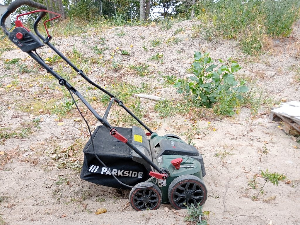 Verticuteermachine, Jardin & Terrasse, Scarificateurs, Enlèvement, Utilisé, Électrique, Parkside