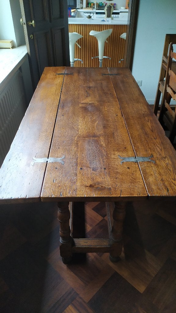 Table à manger de chasse Louis XIV chêne massif (18e), Antiquités & Art, Antiquités | Meubles | Tables, Enlèvement