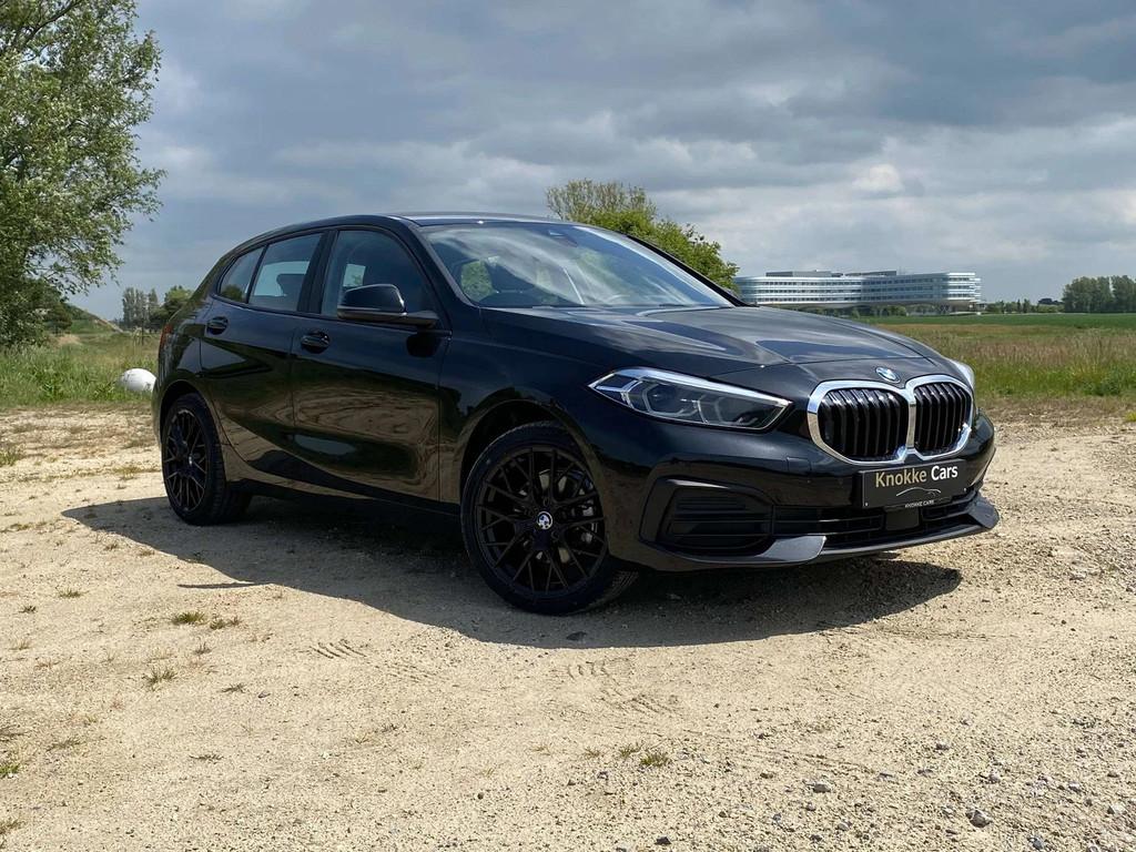 BMW 1 Serie 118 Life Cockpit,Navigatie,Parkeerassist met cam, Gebruikt, Zwart, 136 pk, Zwart