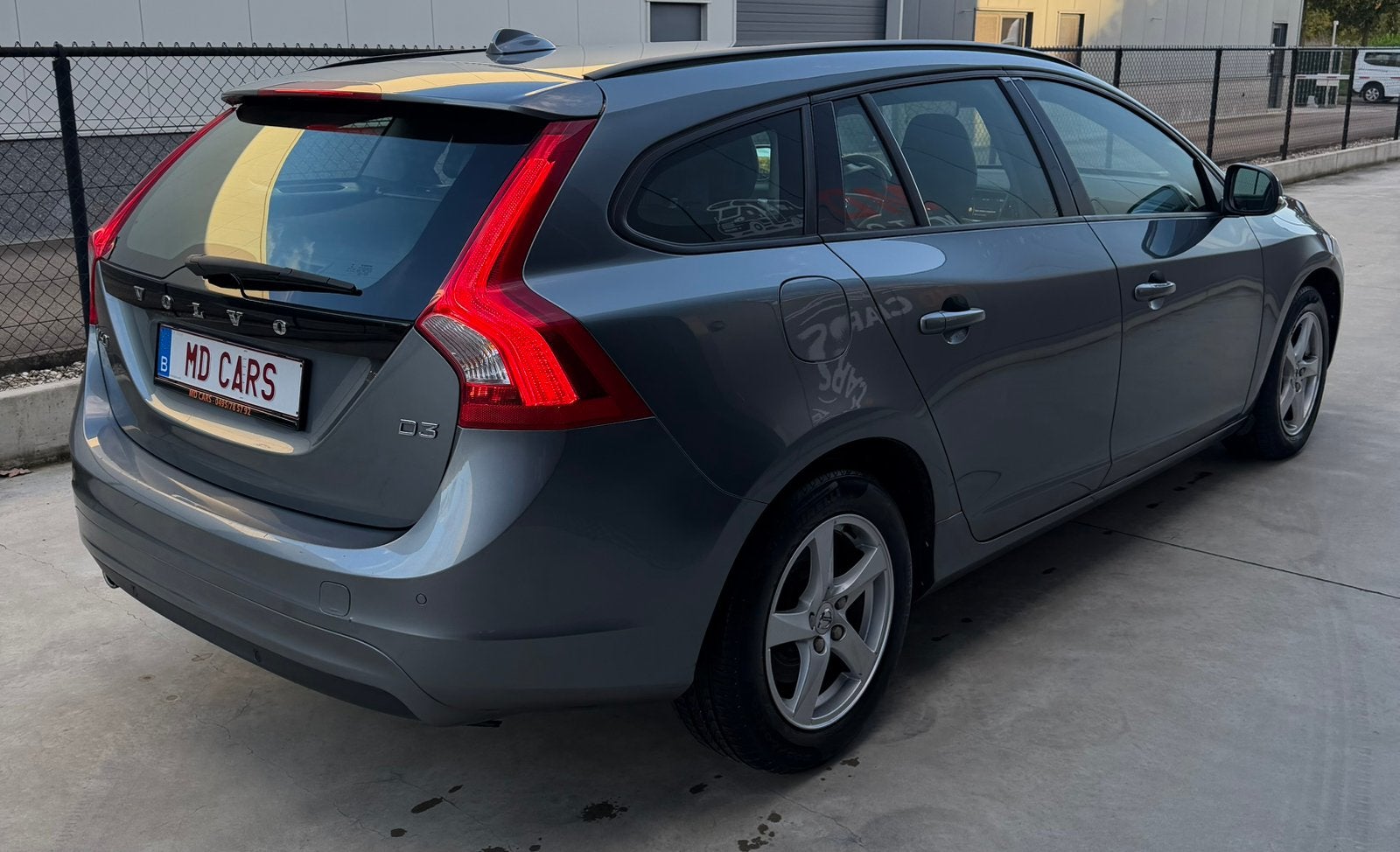‼️Volvo V60 D3‼️AUTOMAAT‼️, Auto's, Automaat, Euro 6, Diesel, Dealer onderhouden