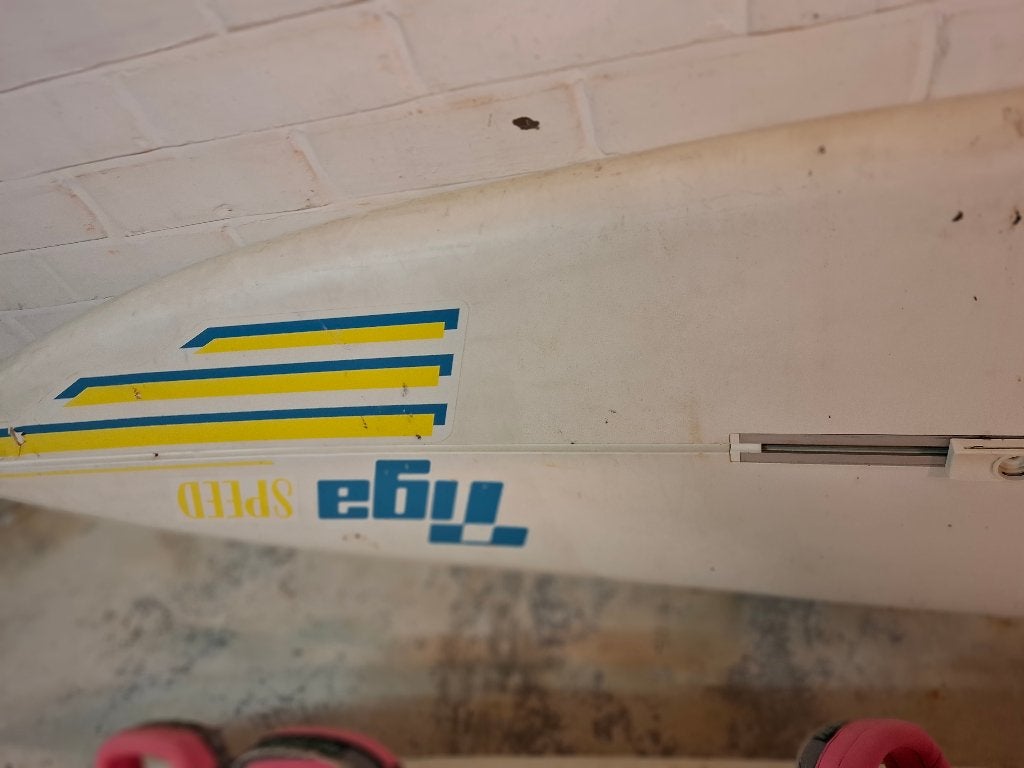Planches de surf et voiles, Sports nautiques & Bateaux, Ensemble complet, Enlèvement, Utilisé, Avec aileron(s)