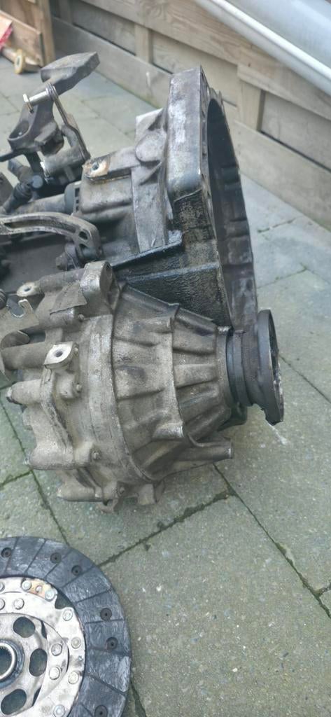 Volkswagen Touran 1.9 diesel, Enlèvement ou Envoi, Volkswagen