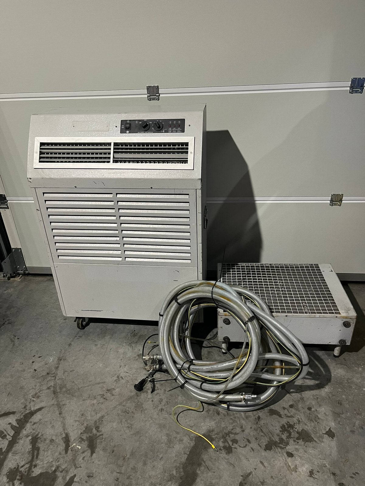 Fral facsw 22 mobiele airco met buiten unit, Ophalen