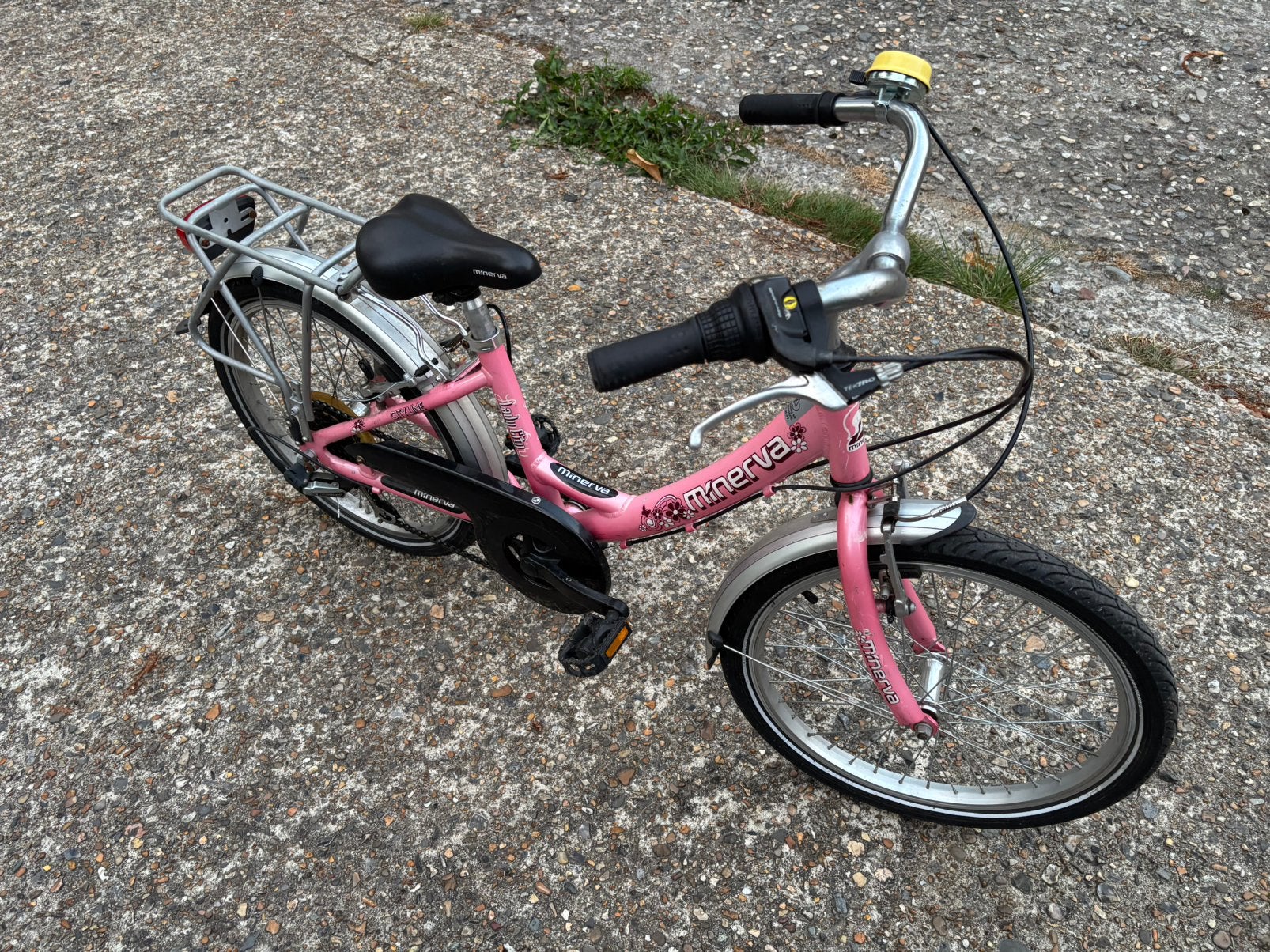 Kinderfiets Minerva, Fietsen en Brommers, Ophalen, Gebruikt, Velgrem, Handrem