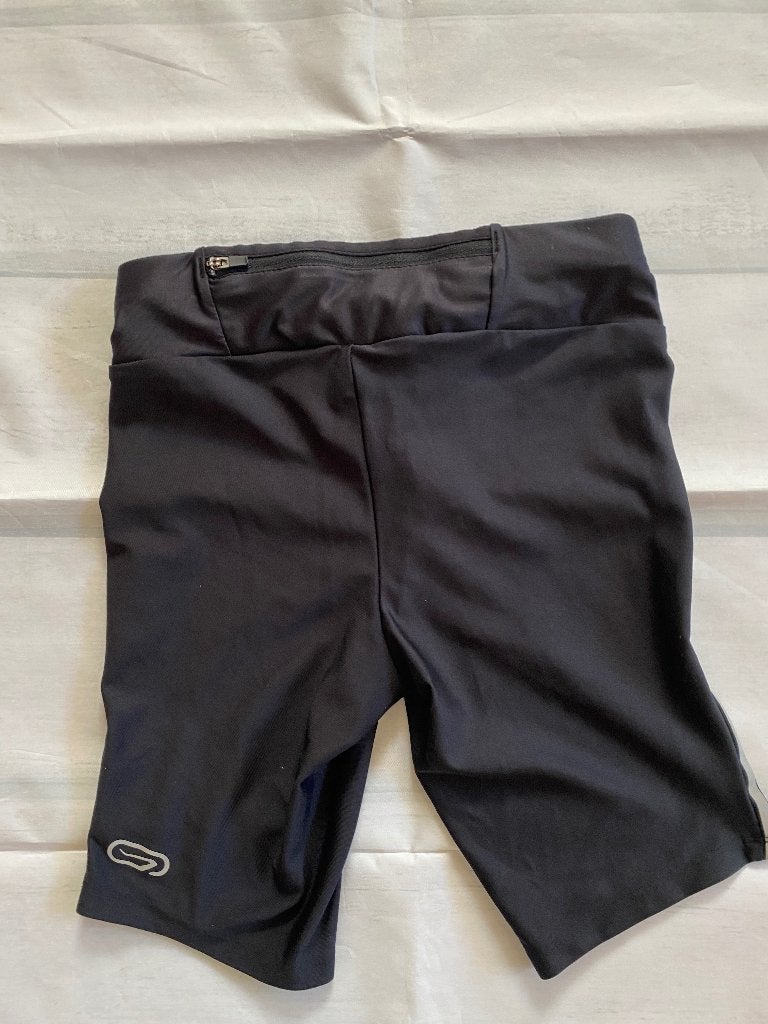 3 shorts sport 10 ans, Comme neuf, Vêtements de sport ou Maillots de bain, Fille, Décathlon