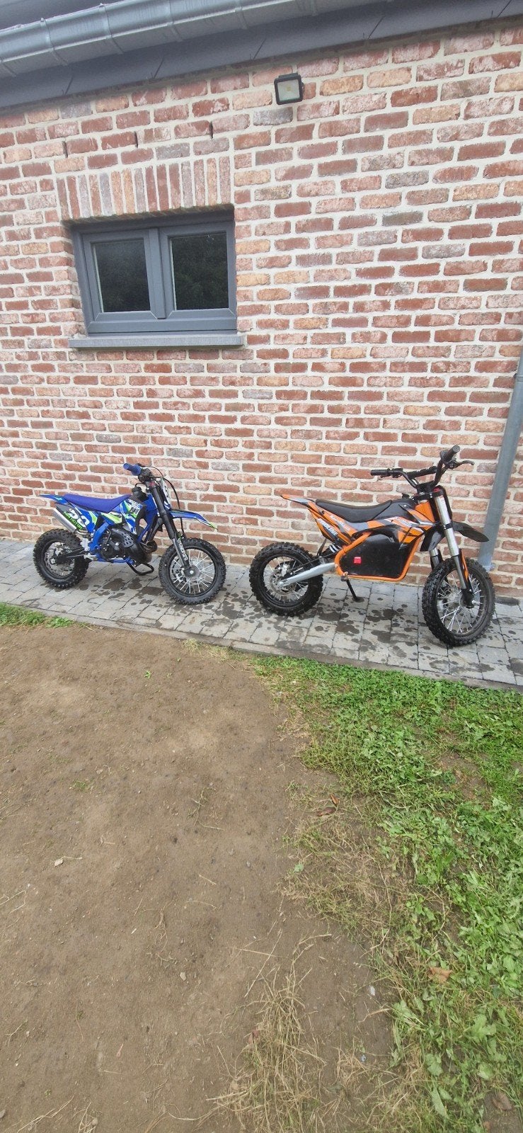 moto enfants, Ophalen