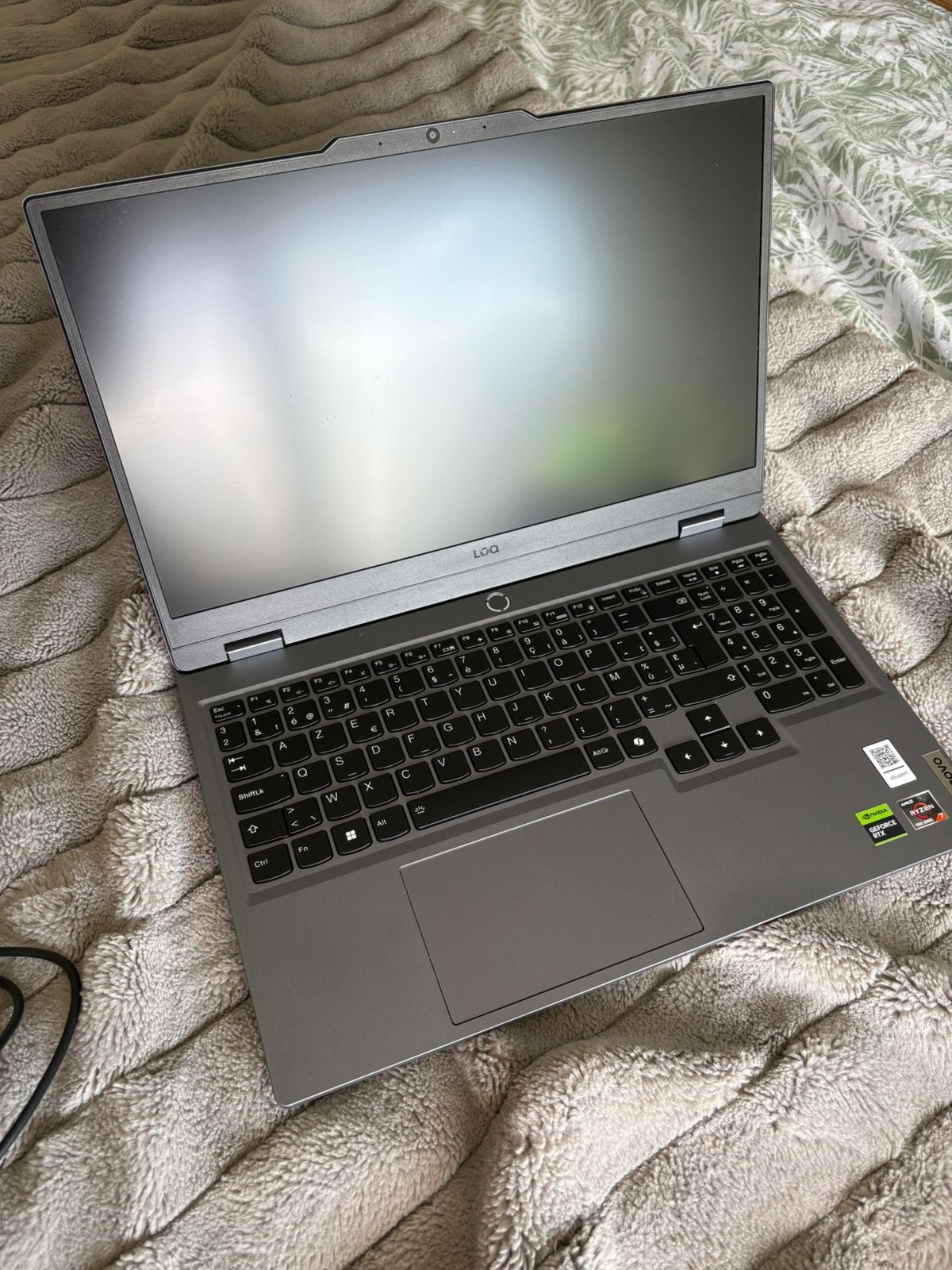 Lenovo LOQ 15ARP9 83JC0071MB - Gaming Laptop, Informatique & Logiciels, 4 Ghz ou plus, Enlèvement, Utilisé, Gaming
