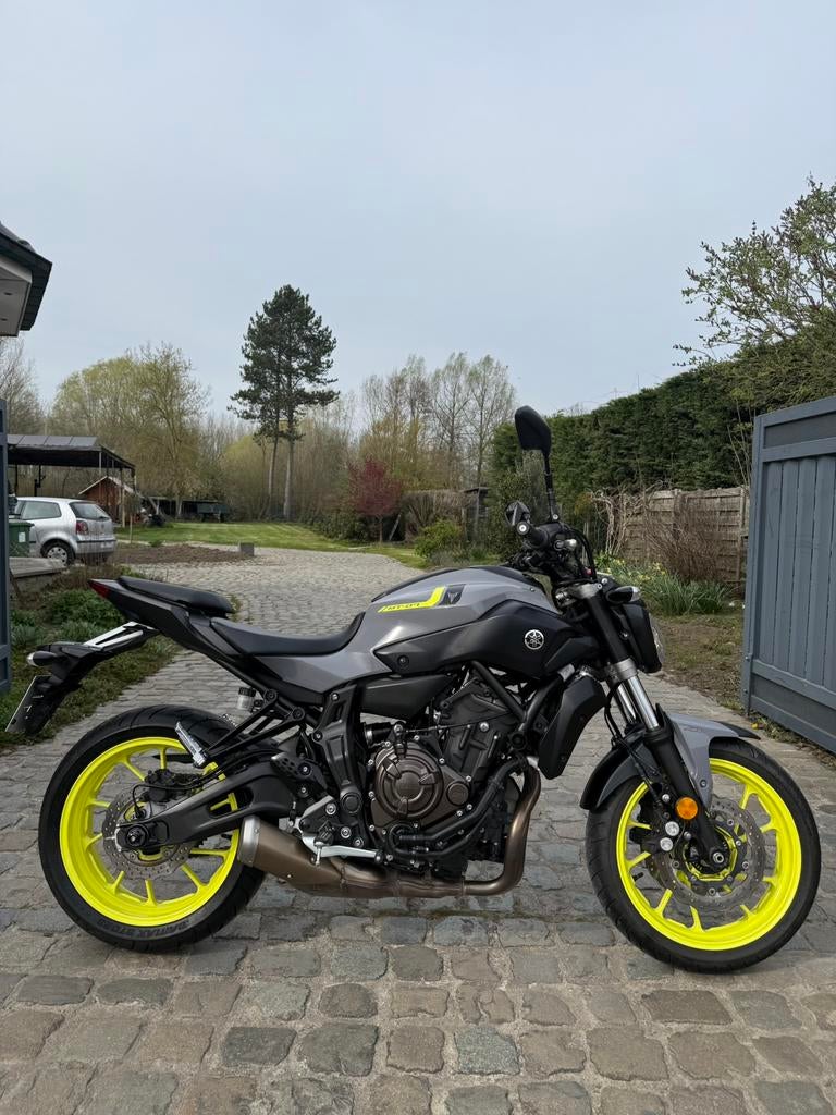 Yamaha MT-07 Night Fluo * A / A2 (35kw) * @AelbrechtMotors, Bedrijf, ABS, Naked bike