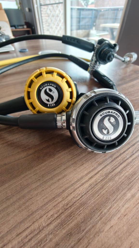 Scubapro MK25 Ademautomaat, Ophalen