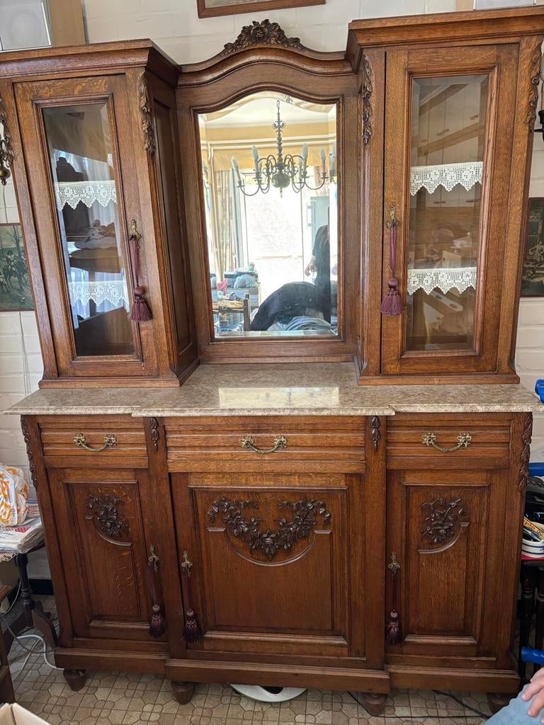 Volledige eetkamer, Ophalen
