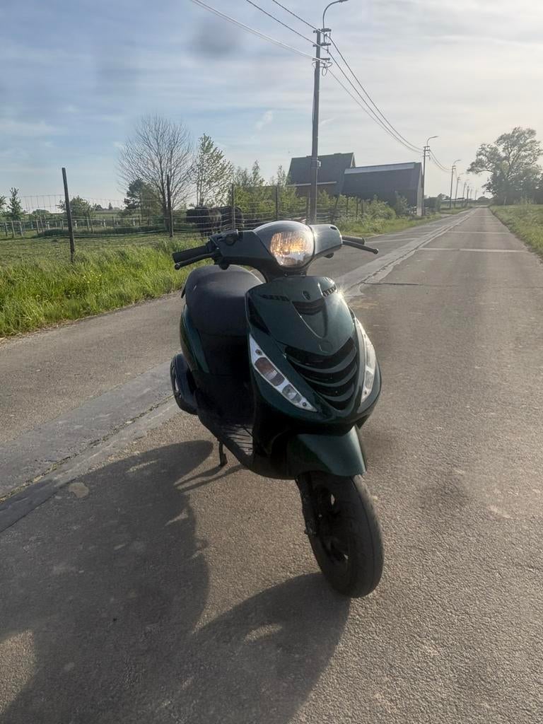 Piaggio zip b klasse, Fietsen en Brommers, Ophalen, Zo goed als nieuw, Zip