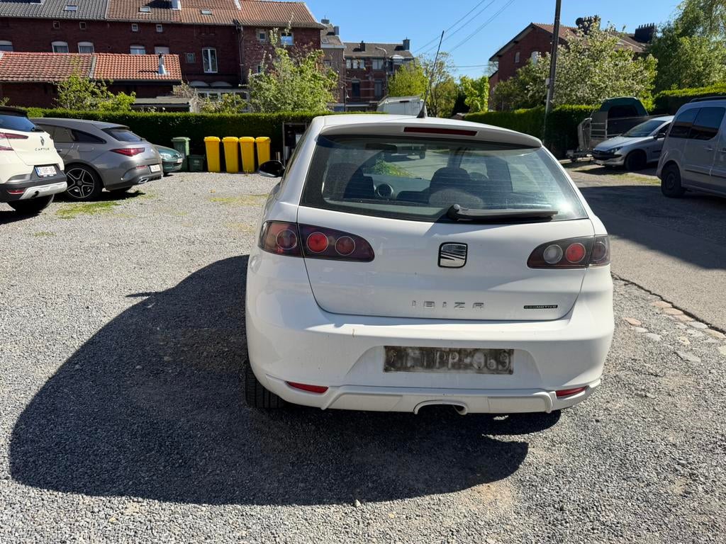Seat ibiza 1,4 tdi 2008 elle doit partir au plus vite, Autos, Achat, Boîte manuelle, Ibiza, Particulier