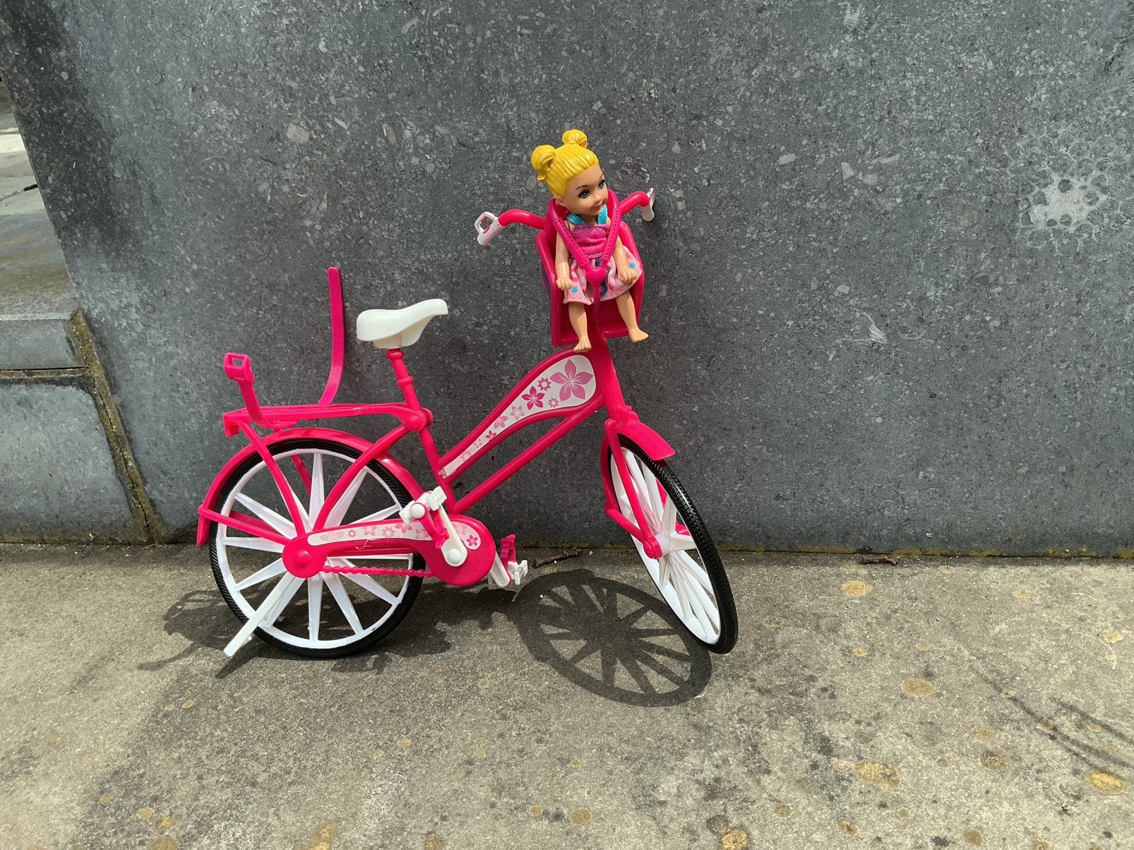 Barbie fiets, Ophalen, Zo goed als nieuw