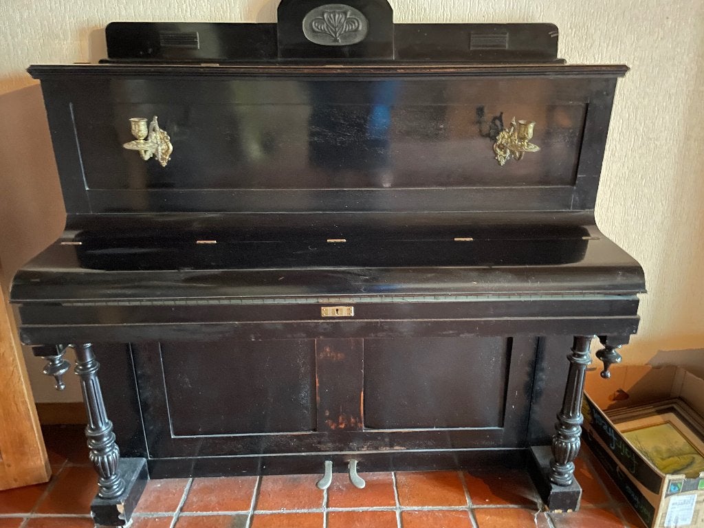 Authentieke piano, Enlèvement