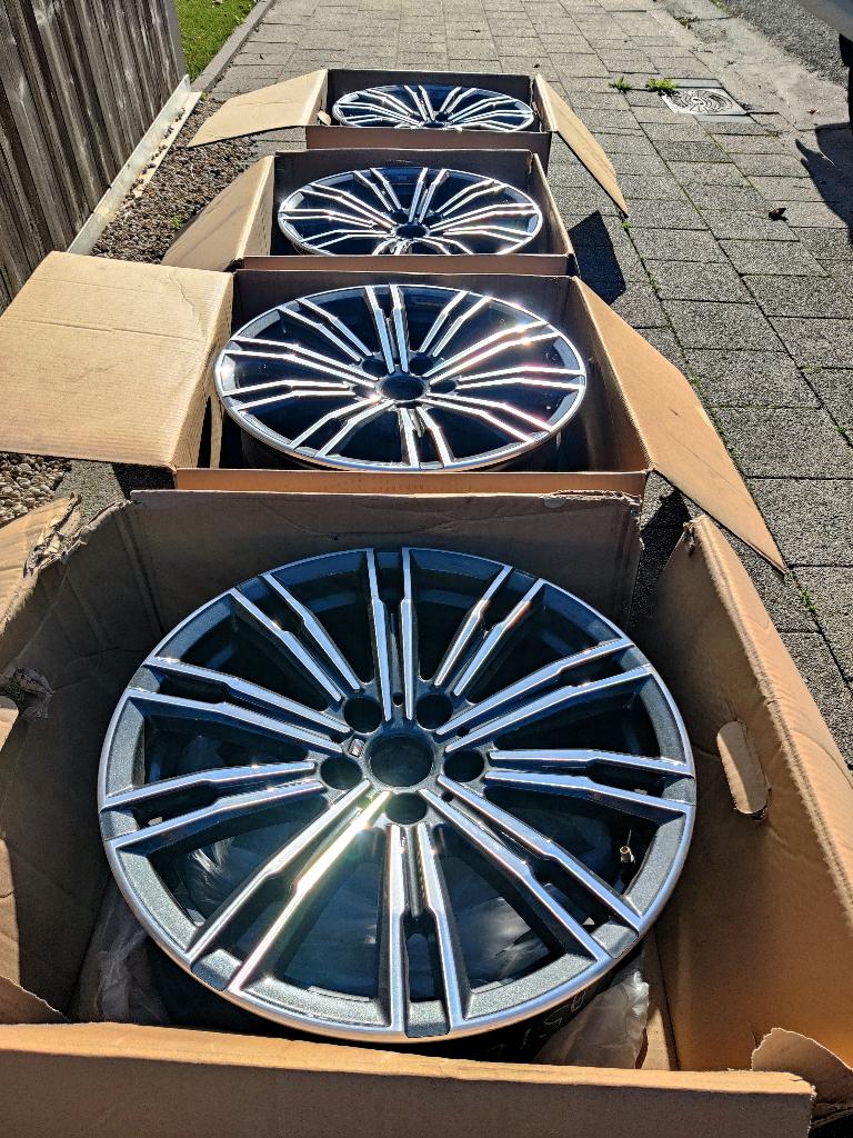 Jantes les plus larges d'origine BMW 790 m, Autos : Pièces & Accessoires, Pneus & Jantes, Véhicule de tourisme, 18 pouces, Enlèvement