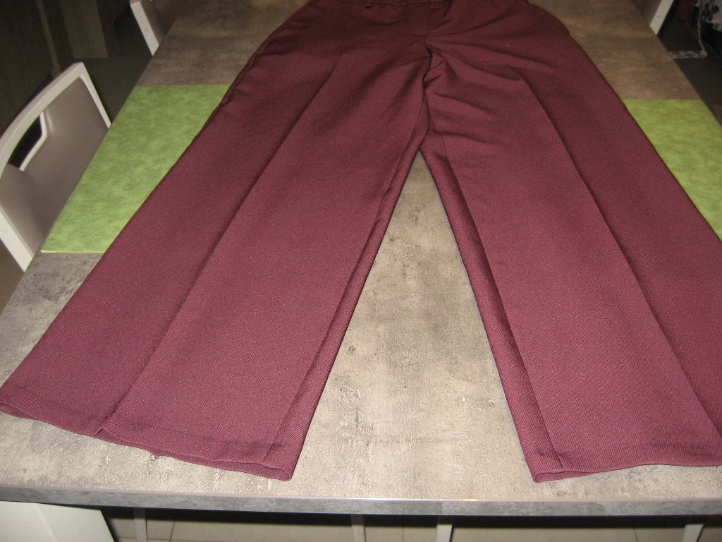 Twee pantalons 44/XL CKS / LOLA&LIZA, Cks, Overige kleuren, Maat 42/44 (L), Ophalen of Verzenden