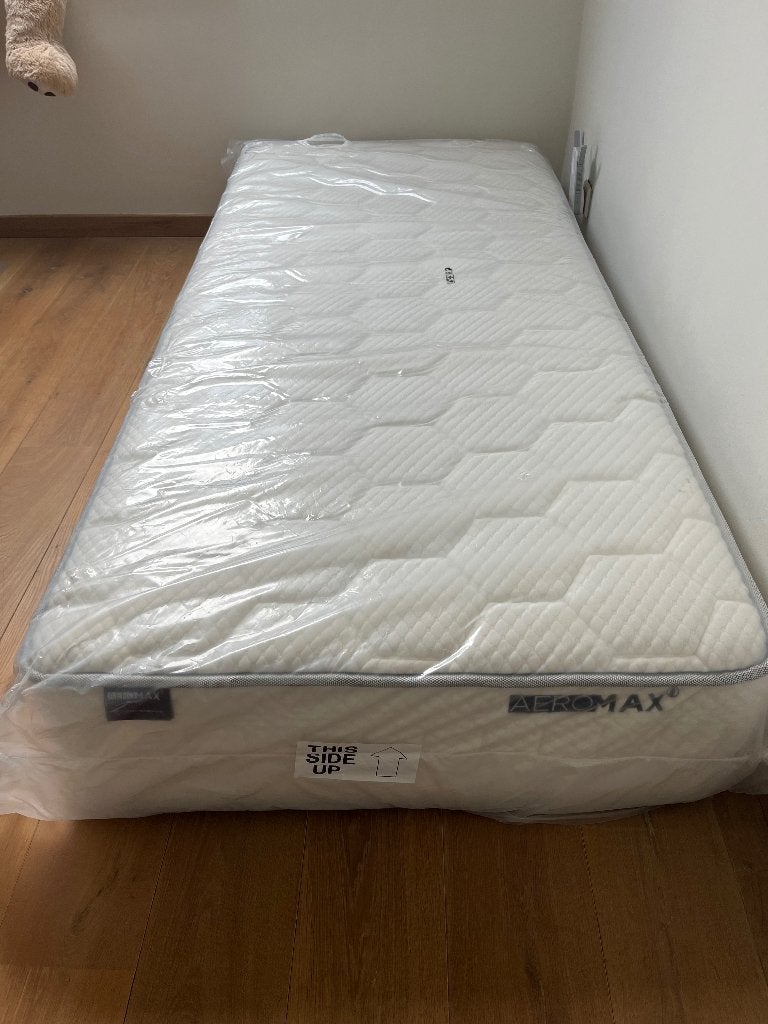 Matelas 90 x 200 x 28 d'épaisseur, Neuf, 90 cm, Matelas, Une personne