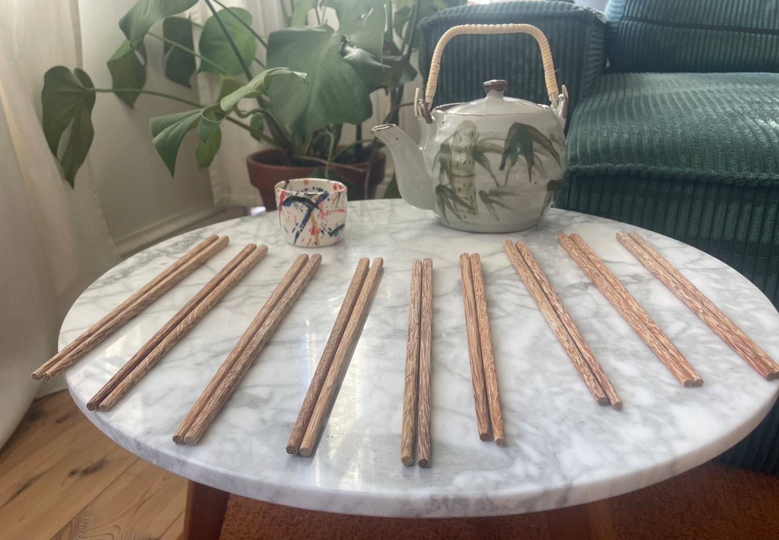 9 pair of chopsticks, Ophalen, Zo goed als nieuw