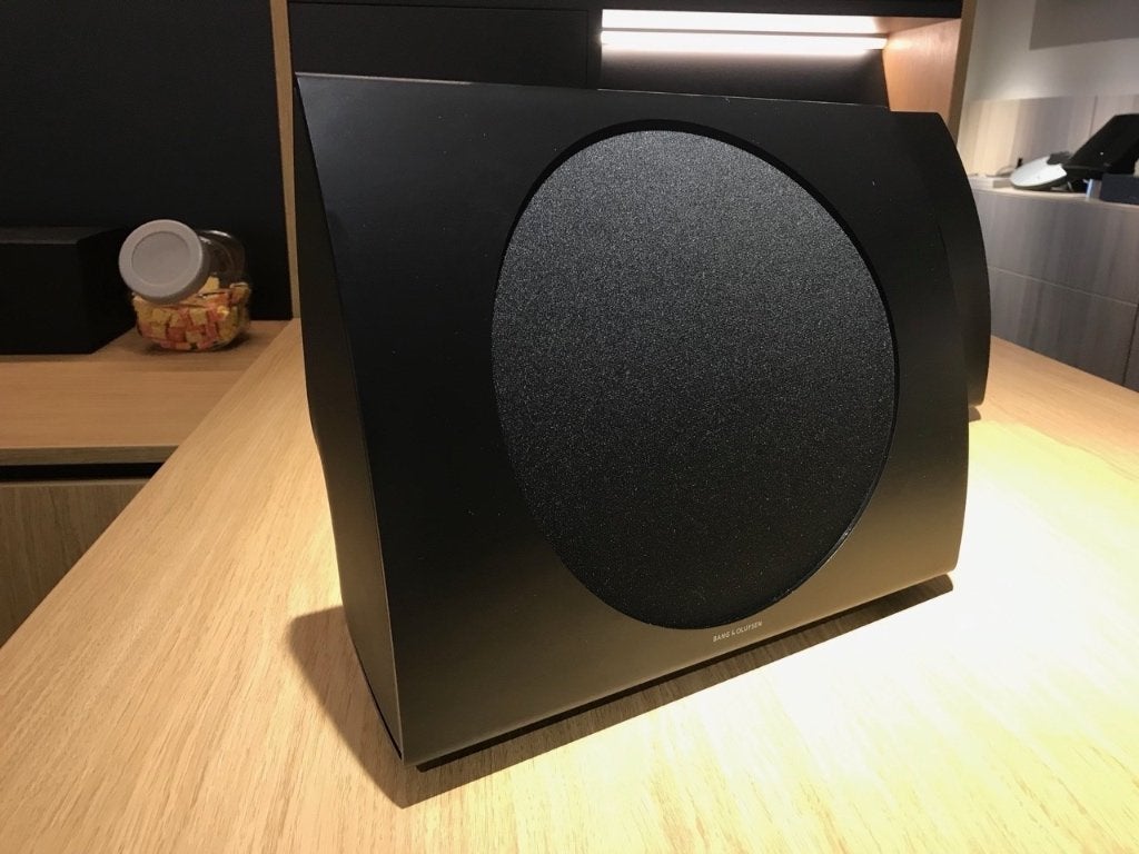 Bang & Olufsen Beolab 17 Black met tafel stands WISA - B&O, Stereo speakers, Info@bang-olufsen.dk, Geschikt voor surround/home cinema