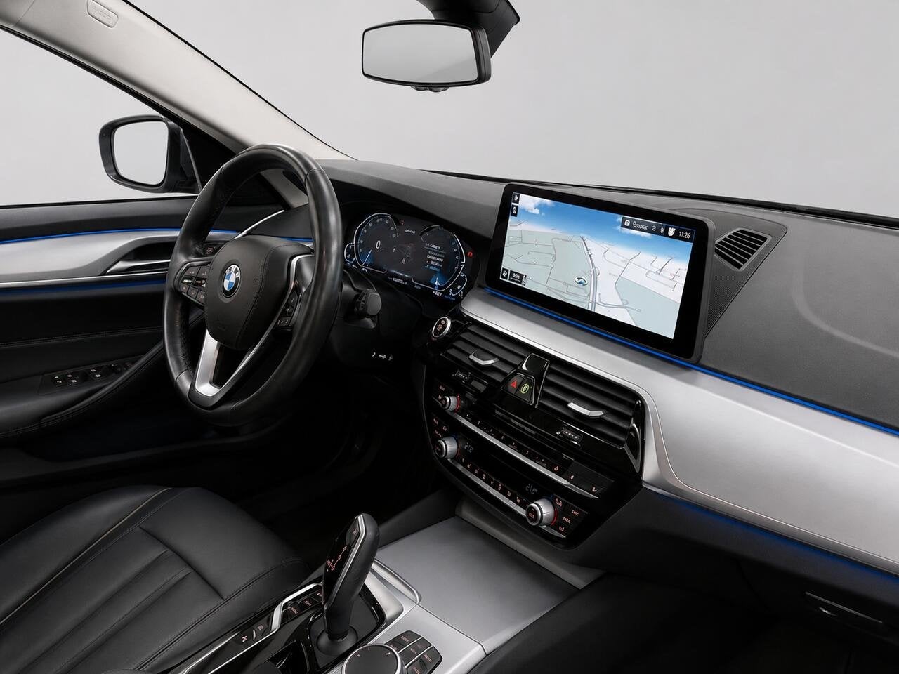 BMW 530 E - DRIVE ASSIST PROF - DODE HOEK - LED - VERWARMDE, Auto's, 0 min, 292 pk, 0 kg, 216 kW