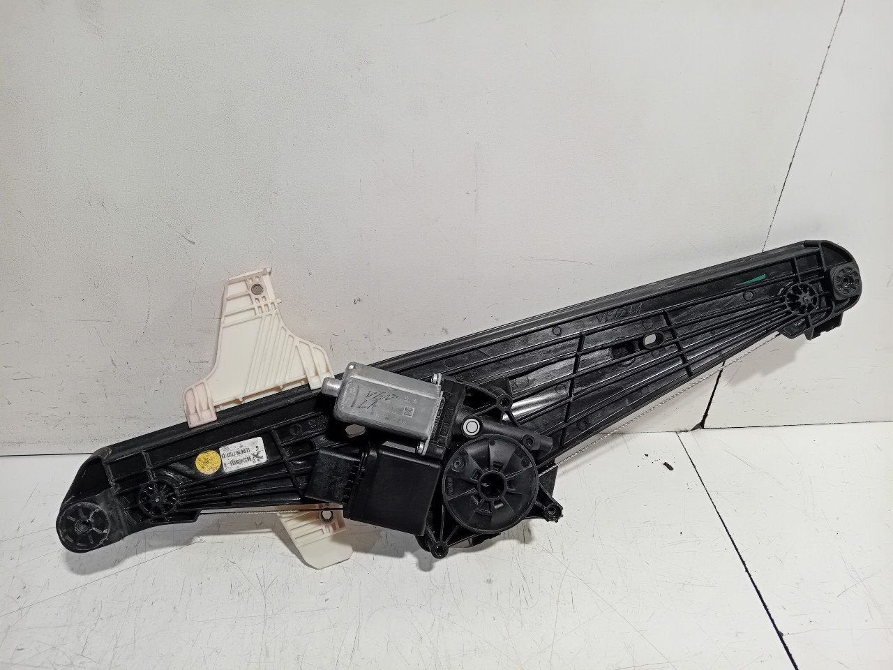 Raammechaniek elektrisch links achter Citroën C5, Onderdelen@venauto.nl, Van der Ven Autorecycling B.V., Ettenseweg 76, 4706 PB Roosendaal, The Netherlands