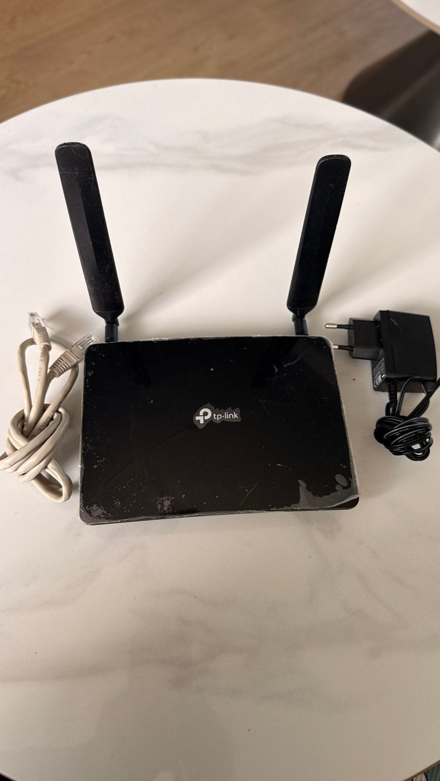Routeur TP-Link 4G LTE Wi-Fi TL-MR6400, Enlèvement ou Envoi, Comme neuf, Routeur