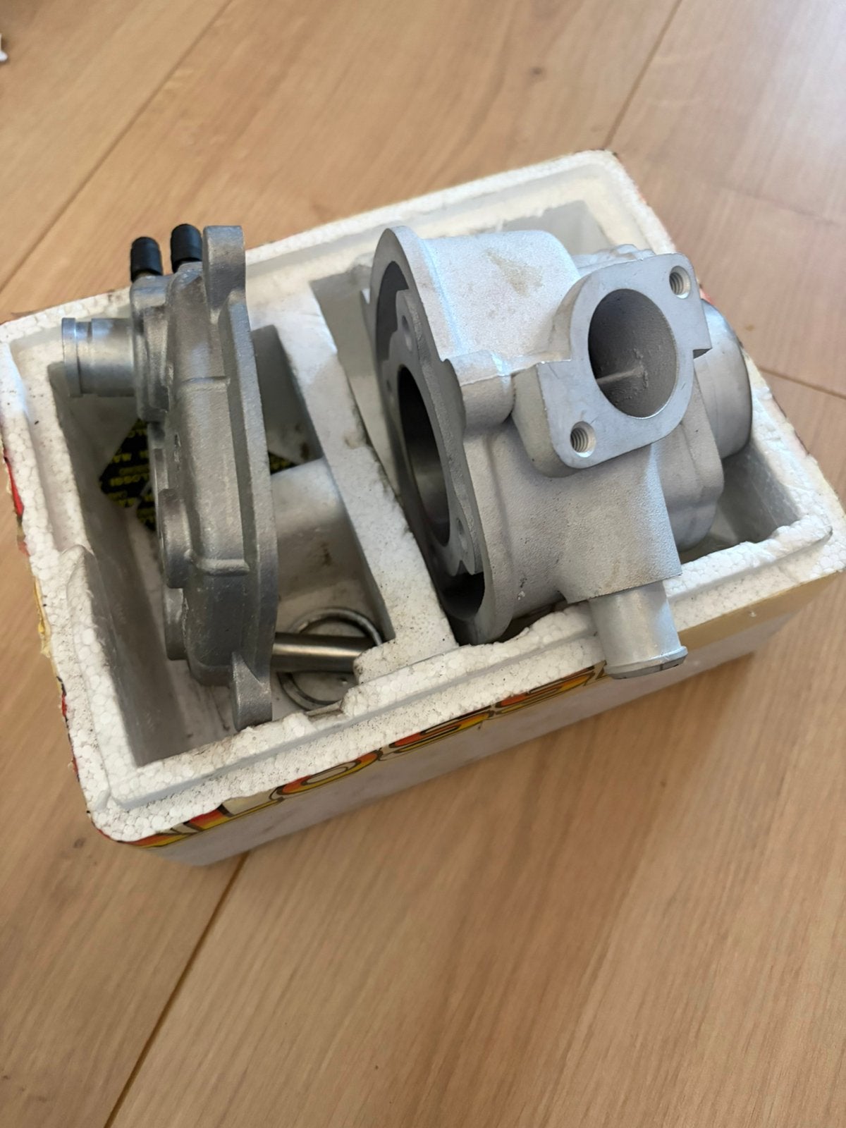 Malossi 70 cc alu nieuw, Audio, Tv en Foto, Ophalen, Zo goed als nieuw
