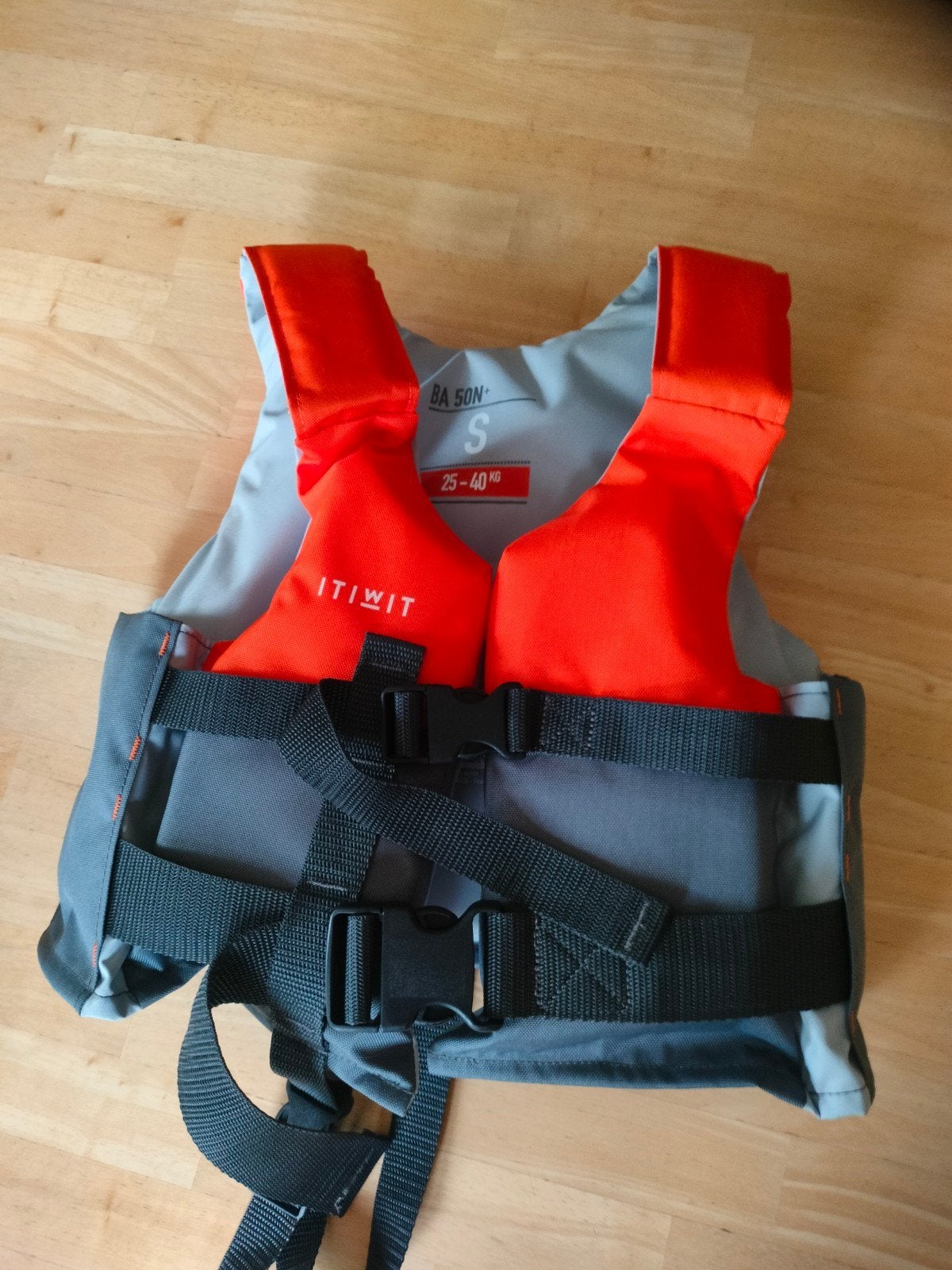 zwemvest maat S (25-40kg), Ophalen