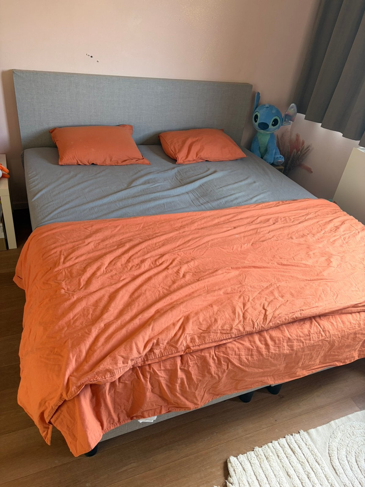 Boxspring met topper 180x200 grijs, Ophalen, Zo goed als nieuw, Grijs