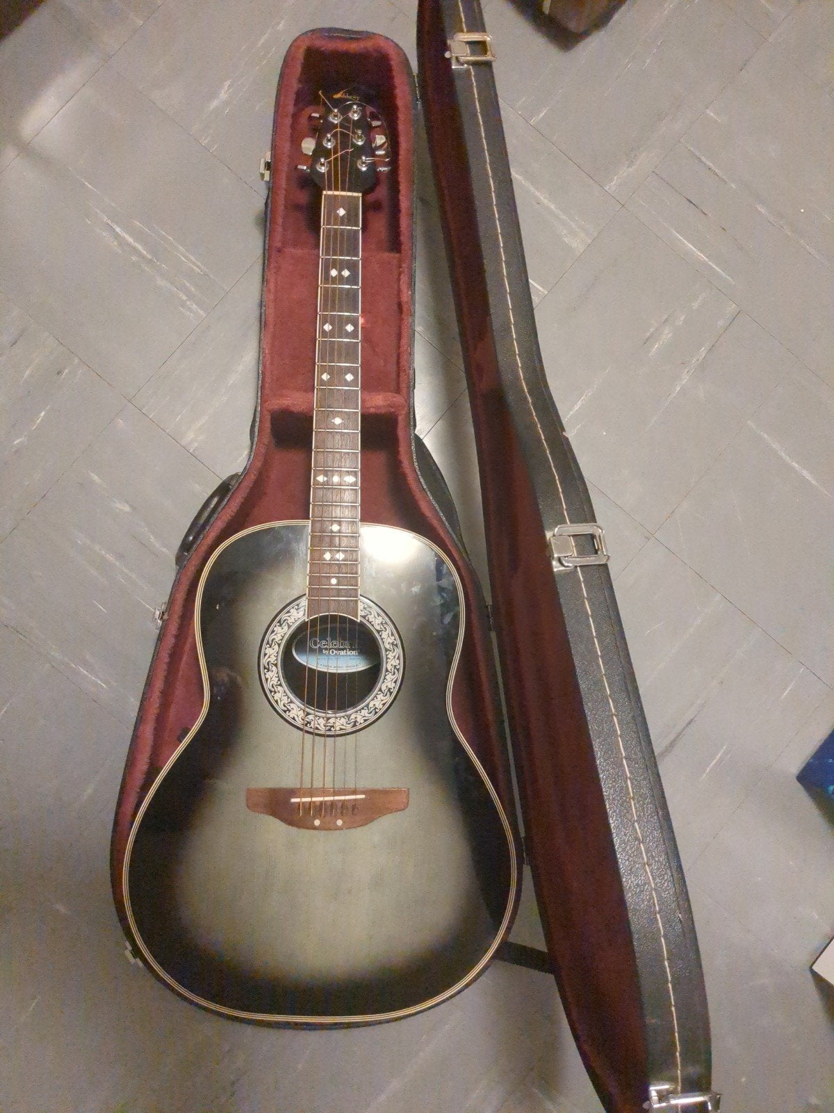 Ovation celebrity cc67 deep bowl semi akoestische gitaar, Muziek en Instrumenten, Snaarinstrumenten | Gitaren | Akoestisch, Ophalen of Verzenden